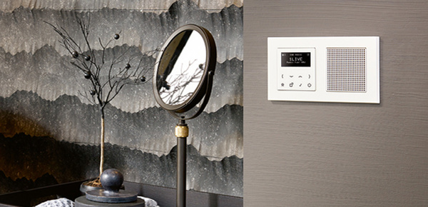 JUNG Smart Radio DAB+ bei Elektrotechnik Süß GmbH in Marburg