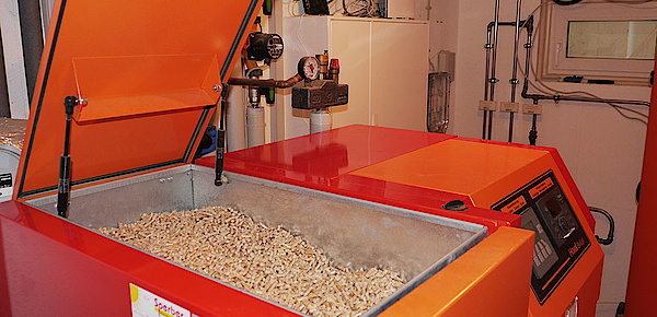 Pelletheizung bei Elektrotechnik Süß GmbH in Marburg