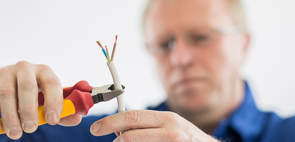 DGUV Vorschrift 3-Check bei Elektrotechnik Süß GmbH in Marburg