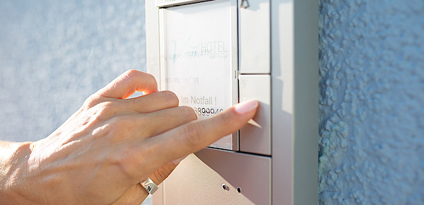 Sprech­anlagen bei Elektrotechnik Süß GmbH in Marburg