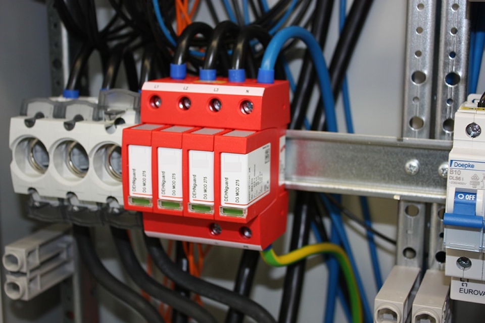 U berspannungsschutz bei Elektrotechnik Süß GmbH in Marburg